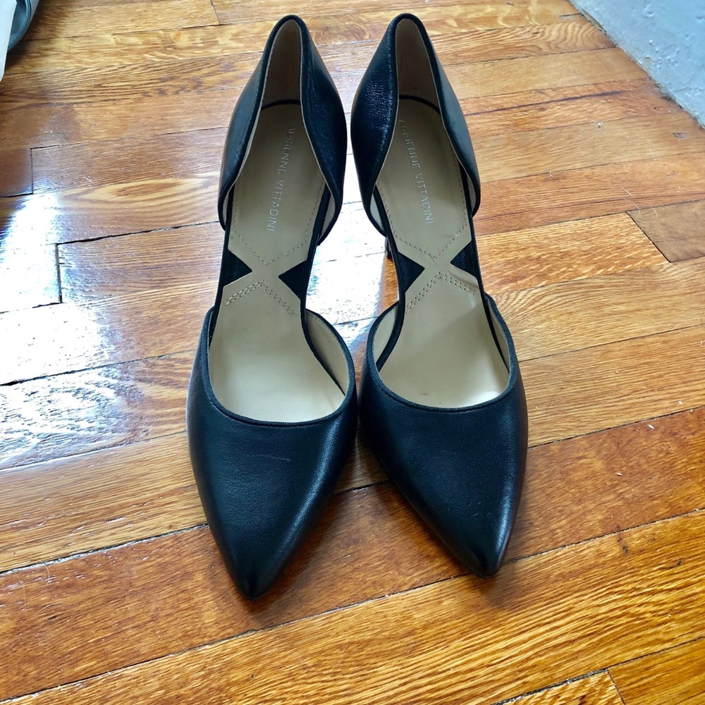 Adrienne vittadini black heels